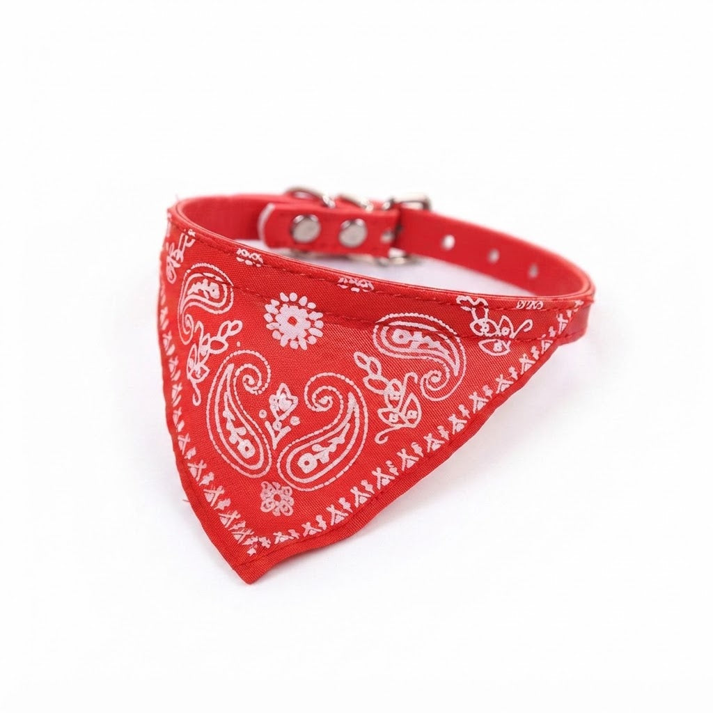 Collier à Foulard pour Animaux – Cuir PU Souple et Ajustable – Look Tendance