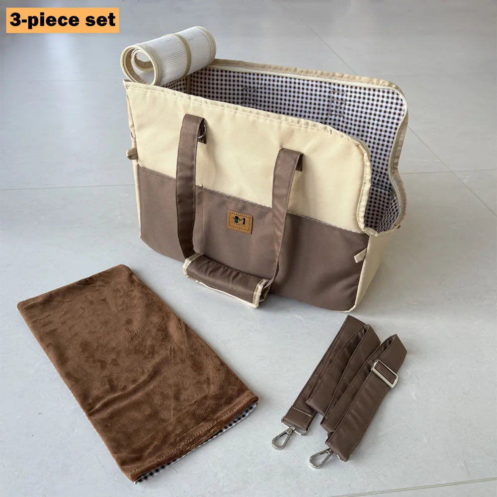 Siège Auto et Booster pour Chien et Chat : Sécurité et Confort en Voyage