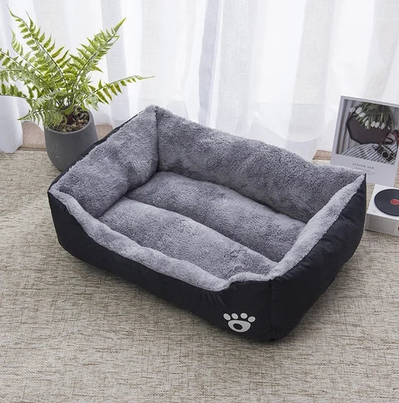 Lit Apaisant Noir en Peluche – Couchage Moelleux, Ultra-Résistant et Antidérapant