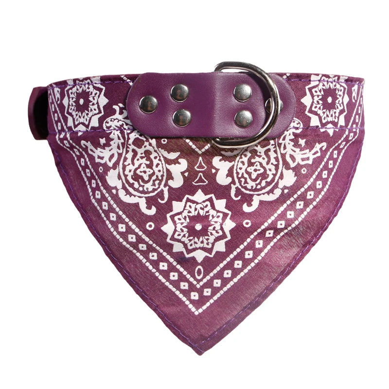 Collier à Foulard pour Animaux – Cuir PU Souple et Ajustable – Look Tendance