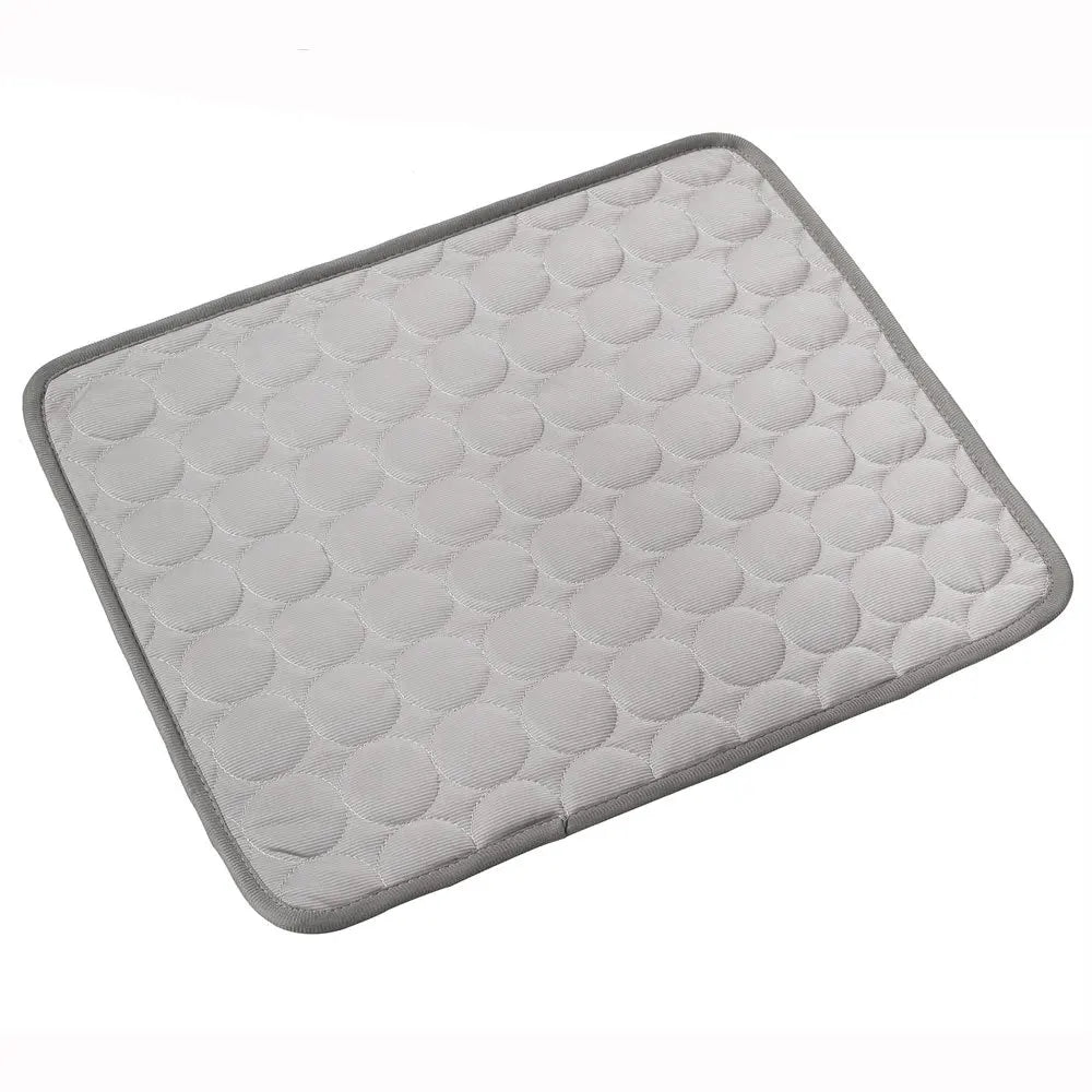 Tapis Rafraîchissant pour Chien et Chat – Lit Effet Glaçon Auto-Rafraîchissant, Ultra-Résistant pour Été (Tailles S à XL)