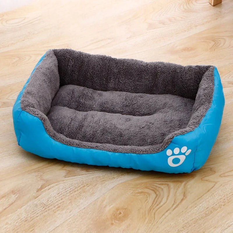 Lit Apaisant Noir en Peluche – Couchage Moelleux, Ultra-Résistant et Antidérapant