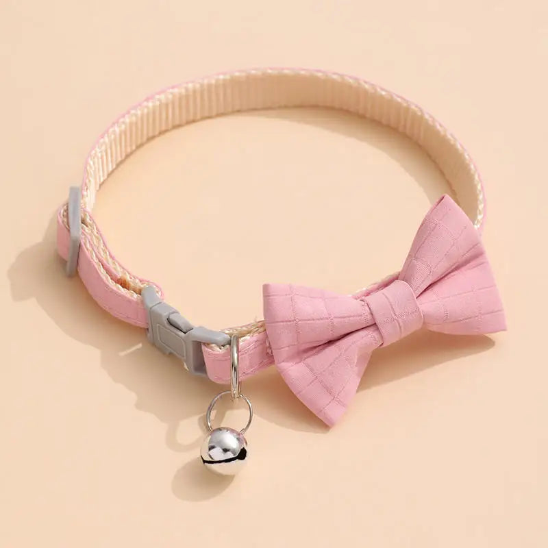 Collier Élégant à Nœud Papillon avec Clochette de Sécurité