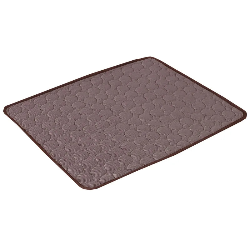 Tapis Rafraîchissant pour Chien et Chat – Lit Effet Glaçon Auto-Rafraîchissant, Ultra-Résistant pour Été (Tailles S à XL)