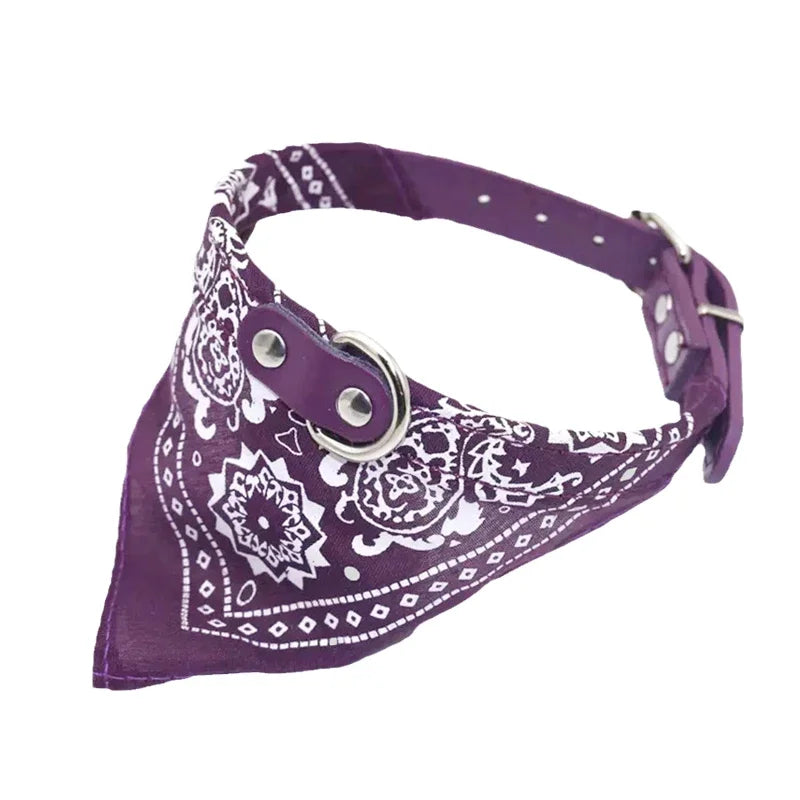 Collier à Foulard pour Animaux – Cuir PU Souple et Ajustable – Look Tendance